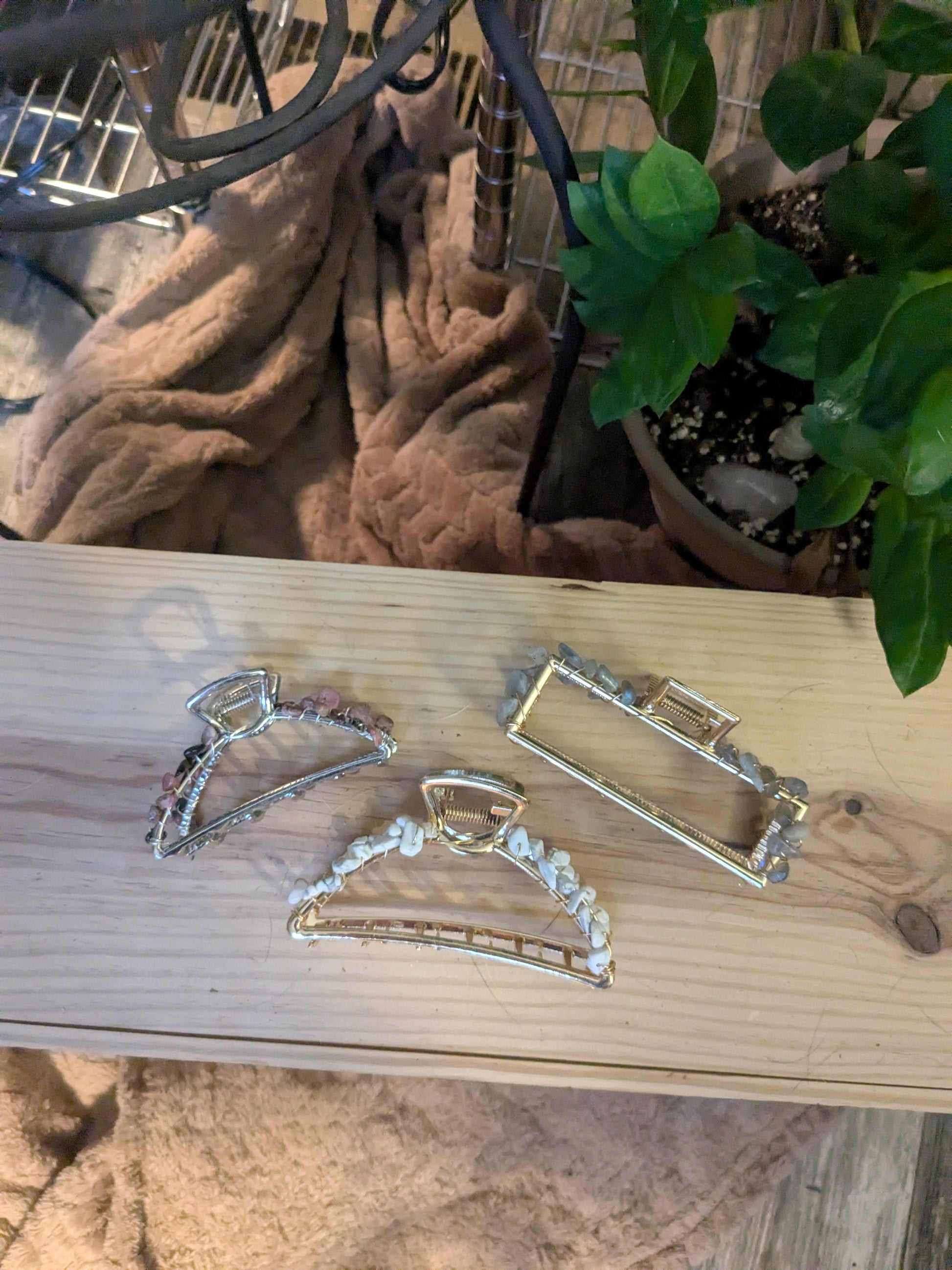 Wire Wrapped Claw Clips